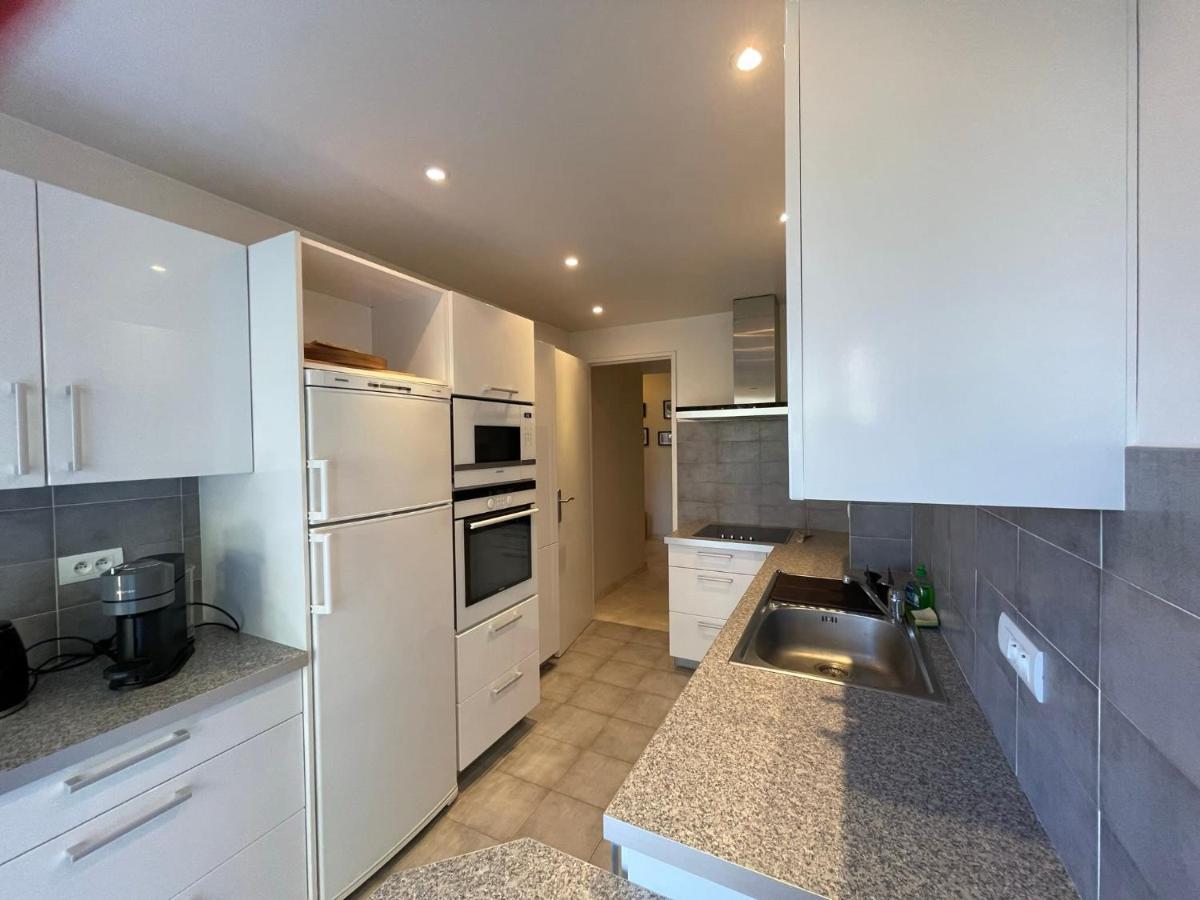 C012-appartement Confortable Avec Piscine, Tennis Et Grand Parc Appartement